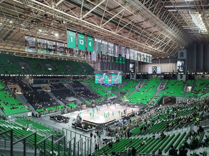 IM官方平台 — 体育场景配图（资料示意）